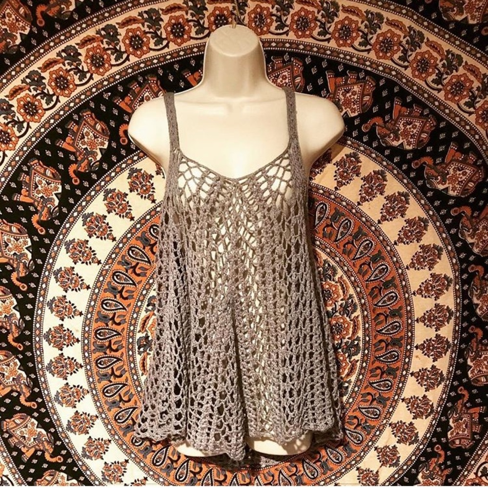 Grey flowy crochet boho tank top